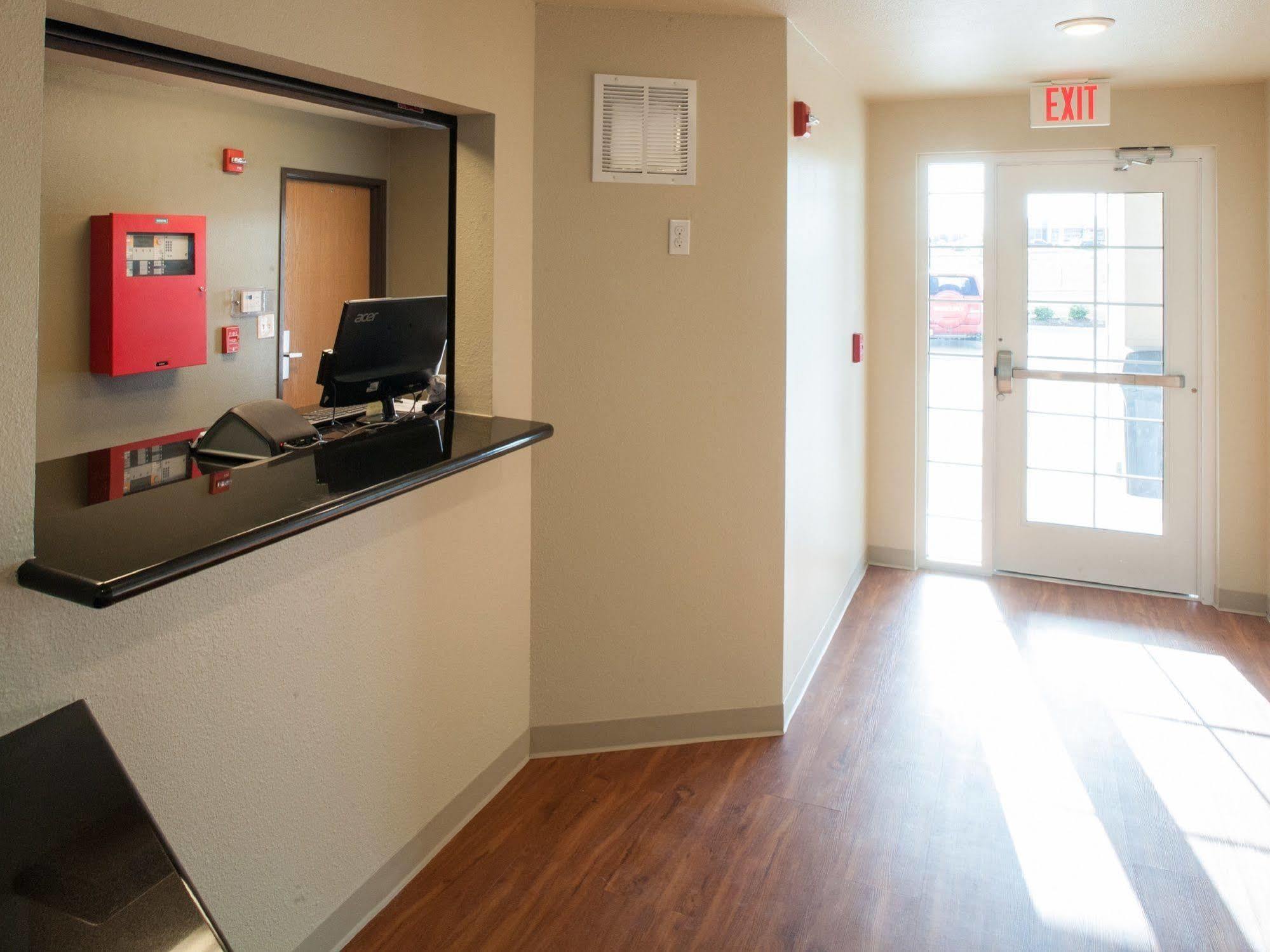 Extended Stay America Select Suites - Oklahoma City - West Exterior photo